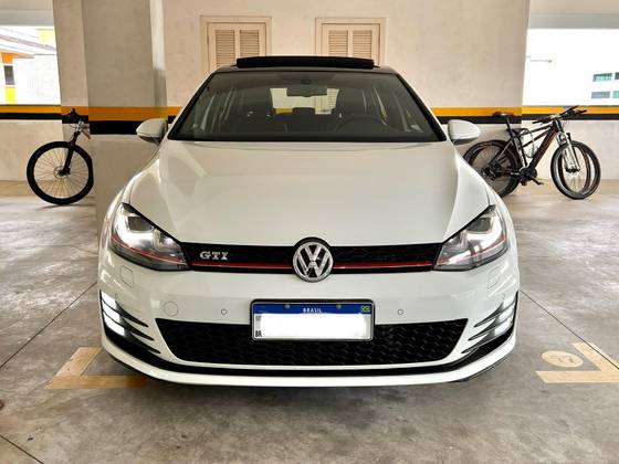 VOLKSWAGEN GOLF 2.0 TSI GTI 16V TURBO GASOLINA 4P AUTOMÁTICO VOLKSWAGEN GOLF 2.0 TSI GTI 16V TURBO GASOLINA 4P AUTOMÁTICO